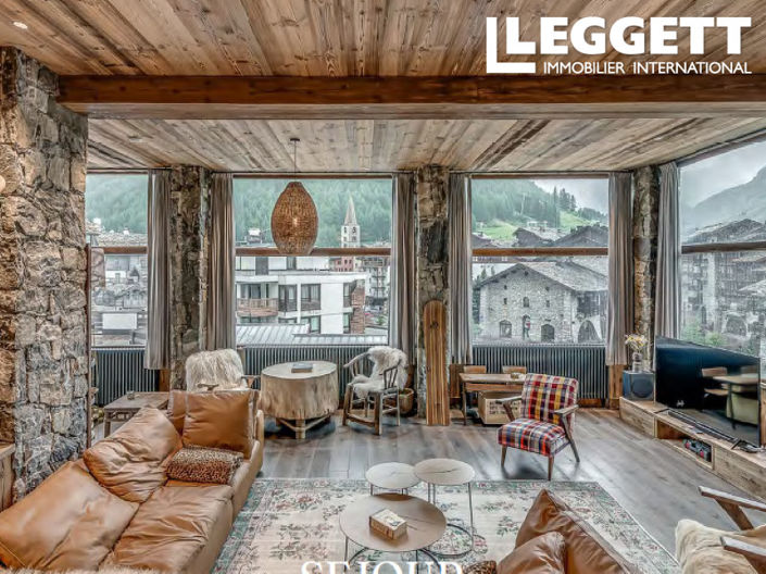 Image No.10-5 Bed House for sale