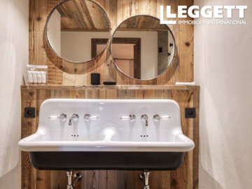 ahr0chm6ly9jzg4uagvzdglhlmltbw8vaw1hz2uvvevom