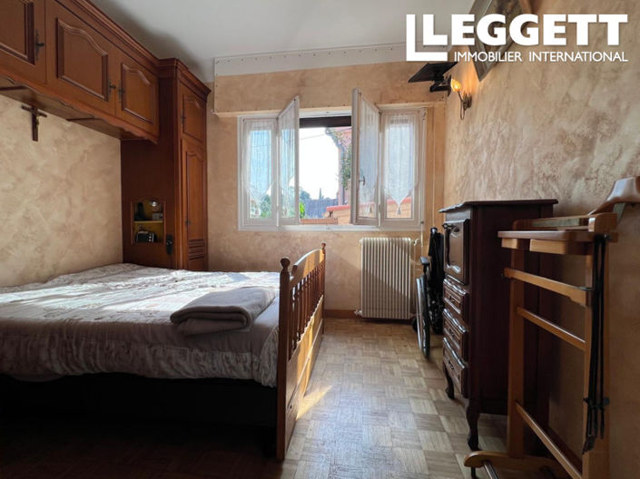 Image No.5-3 Bed House for sale