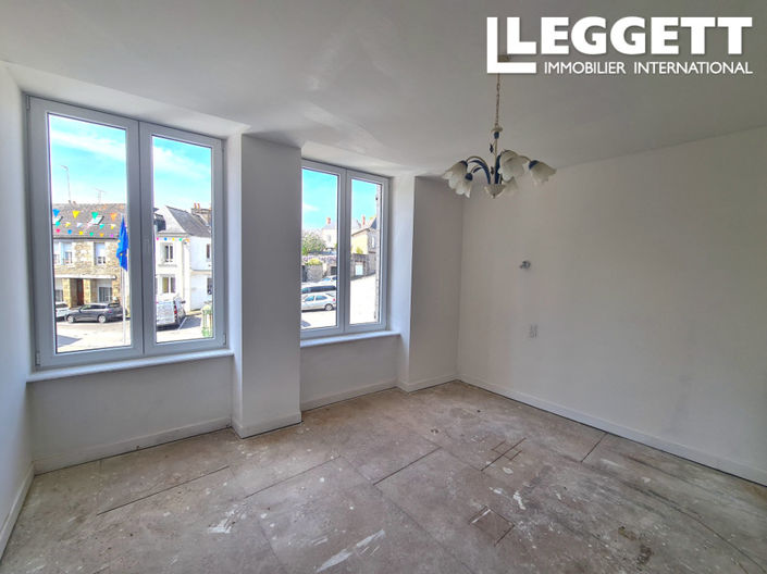 Image No.5-2 Bed House for sale