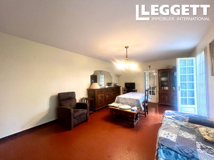 Image No.5-3 Bed House for sale