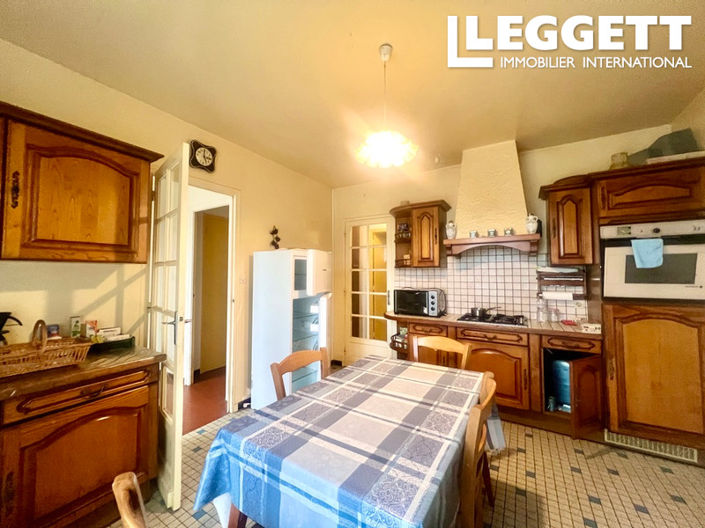 Image No.6-3 Bed House for sale