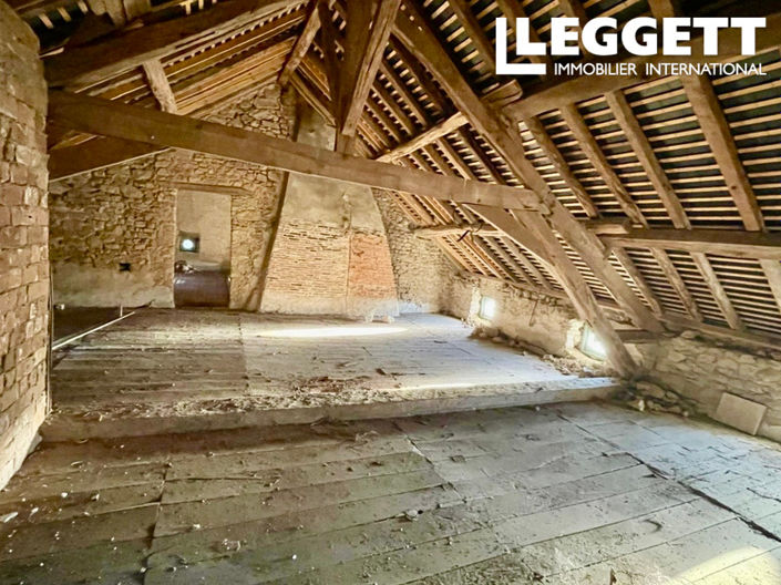 Image No.6-House for sale