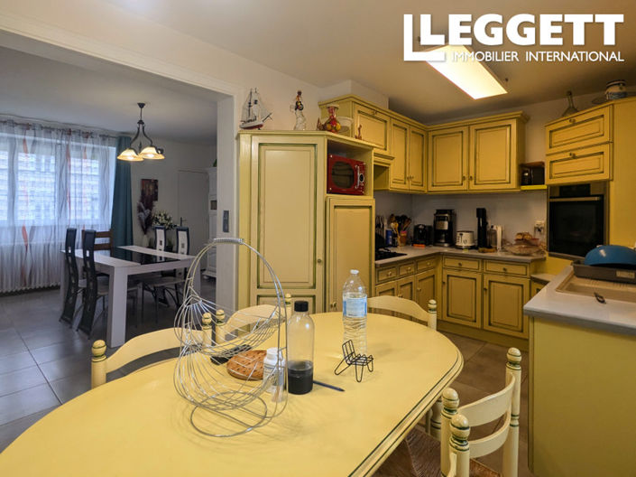 Image No.4-House for sale