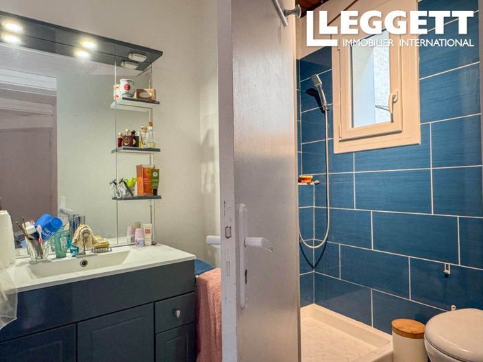 Image No.6-2 Bed House for sale