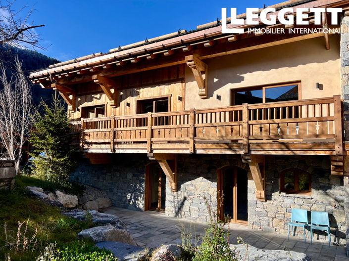 Image No.3-6 Bed House for sale