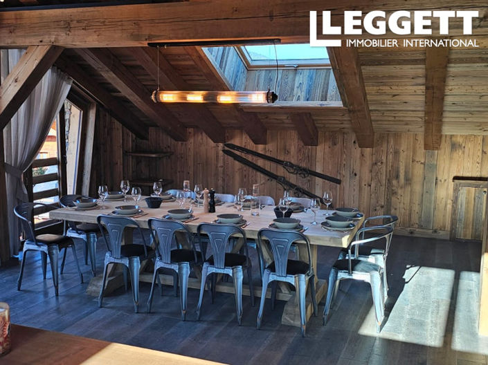 Image No.6-6 Bed House for sale