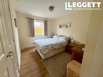 ahr0chm6ly9jzg4uagvzdglhlmltbw8vaw1hz2uvvevom