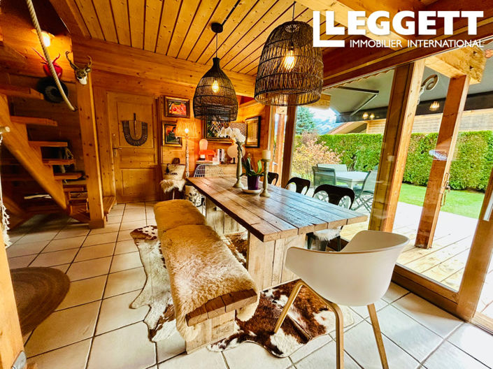 Image No.6-4 Bed House for sale