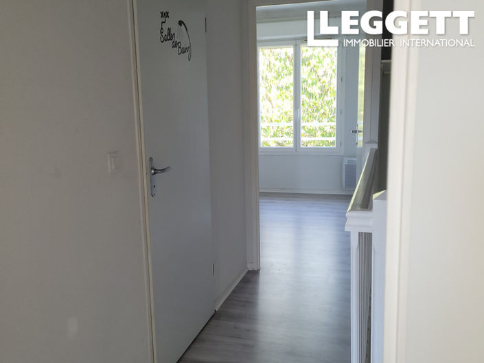 Image No.6-3 Bed House for sale