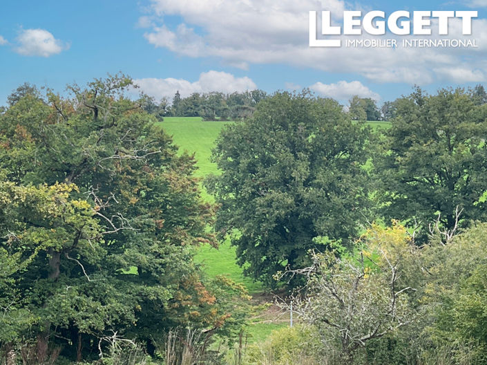 Image No.2-Maison de 4 chambres à vendre à La Celle-Dunoise