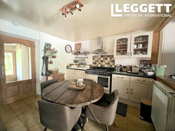 ahr0chm6ly9jzg4uagvzdglhlmltbw8vaw1hz2uvvevom