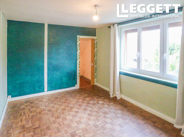 Image No.7-2 Bed House for sale