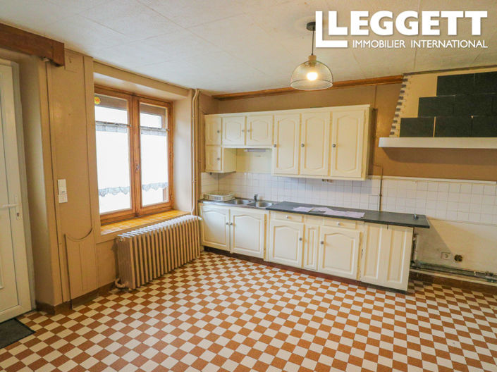 Image No.8-2 Bed House for sale