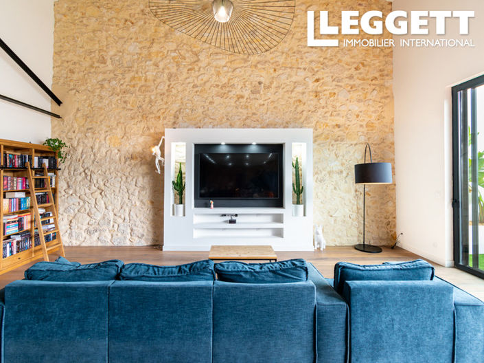 Image No.3-4 Bed House for sale