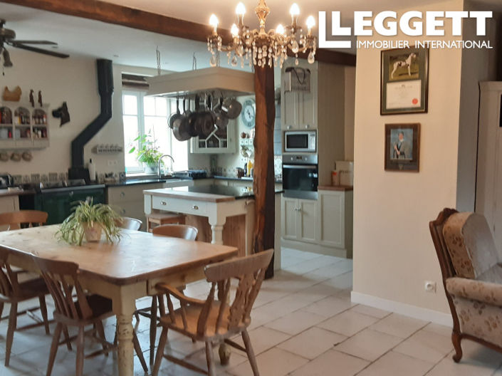 Image No.3-6 Bed House for sale