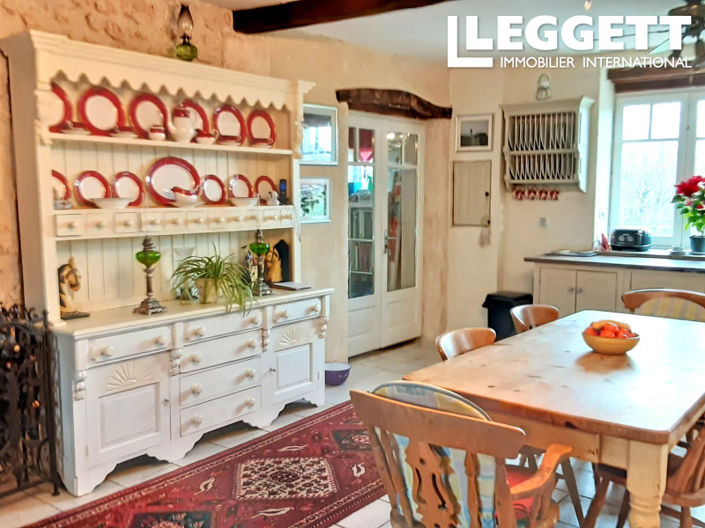 Image No.3-Maison de 6 chambres à vendre à Dordogne