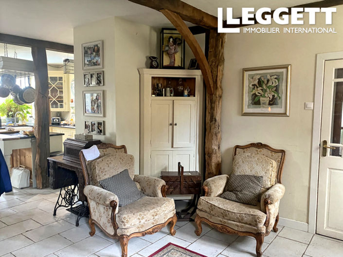 Image No.5-6 Bed House for sale