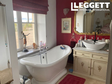 ahr0chm6ly9jzg4uagvzdglhlmltbw8vaw1hz2uvvevom