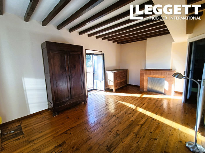 Image No.9-3 Bed House for sale