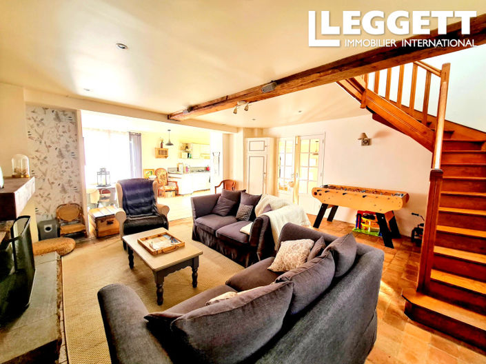 Image No.2-4 Bed House for sale