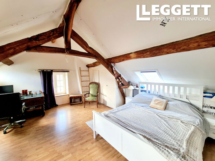 Image No.5-4 Bed House for sale