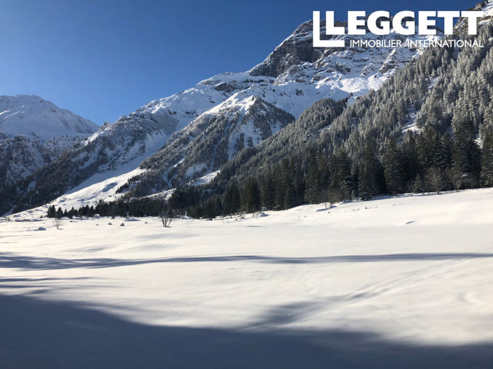 Image No.3-5 Bed House for sale