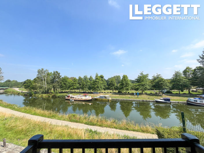 Image No.10-4 Bed House for sale