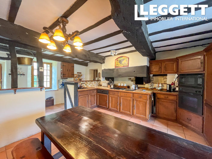 Image No.6-4 Bed House for sale