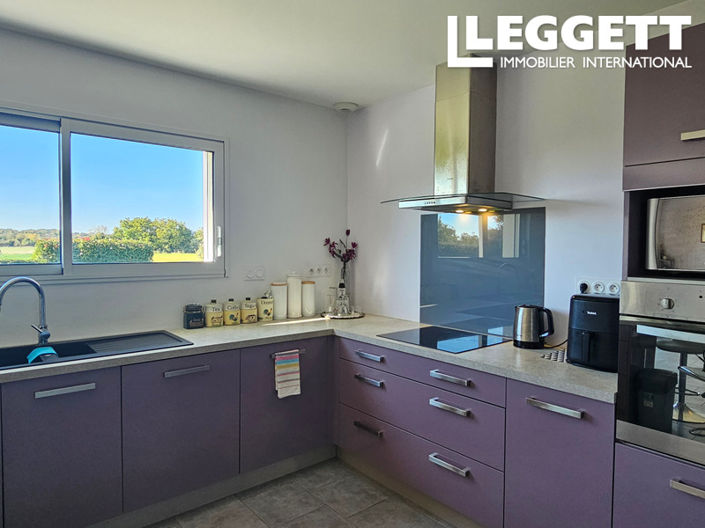 Image No.5-4 Bed House for sale