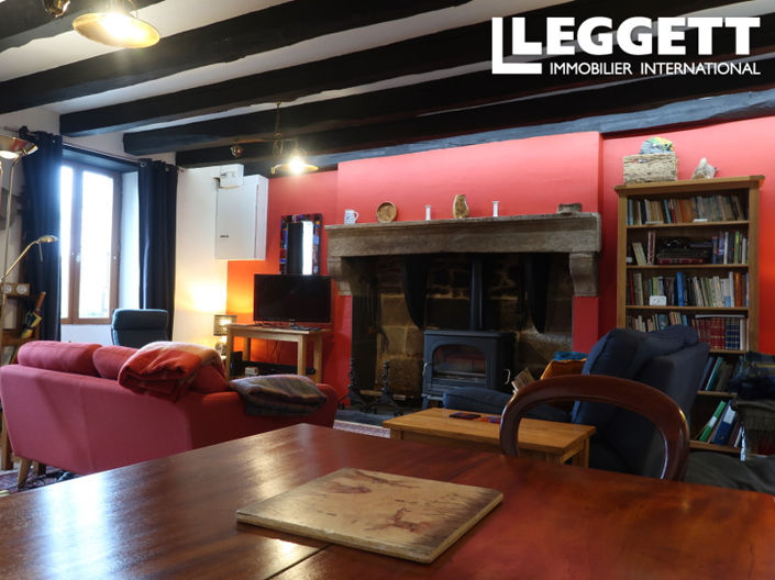 Image No.2-4 Bed House for sale