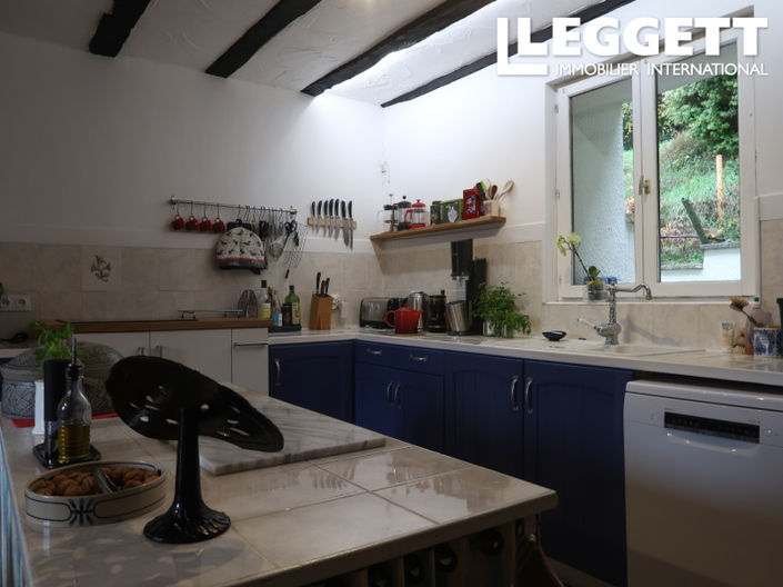 Image No.5-4 Bed House for sale