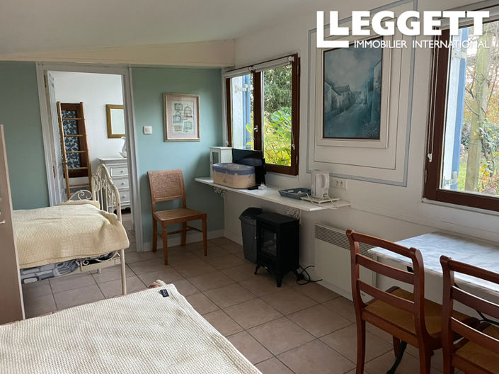 Image No.10-2 Bed House for sale