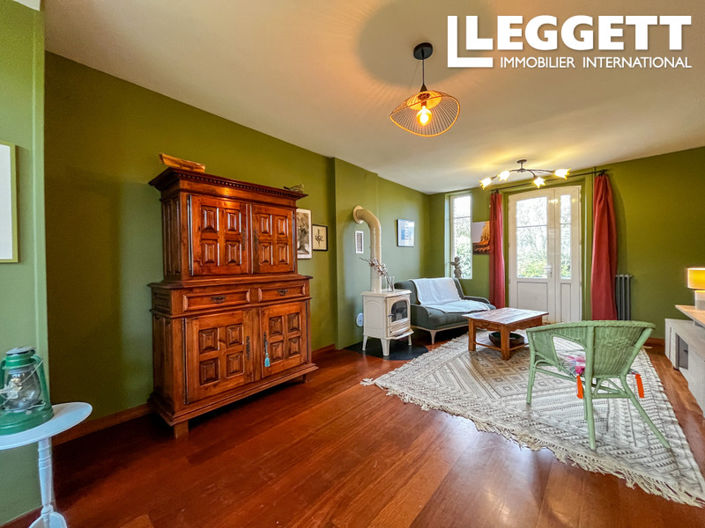 Image No.3-4 Bed House for sale