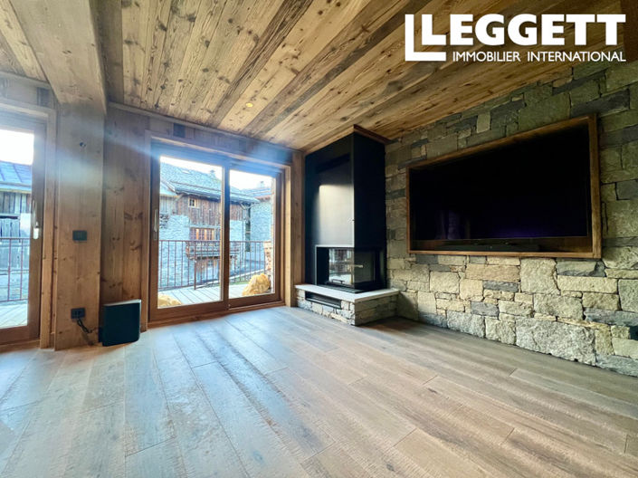 Image No.2-6 Bed House for sale