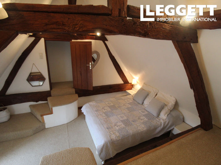 Image No.5-4 Bed House for sale