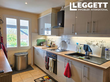 ahr0chm6ly9jzg4uagvzdglhlmltbw8vaw1hz2uvvevom