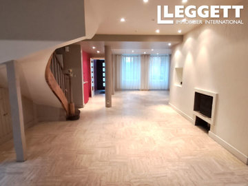 ahr0chm6ly9jzg4uagvzdglhlmltbw8vaw1hz2uvvevom