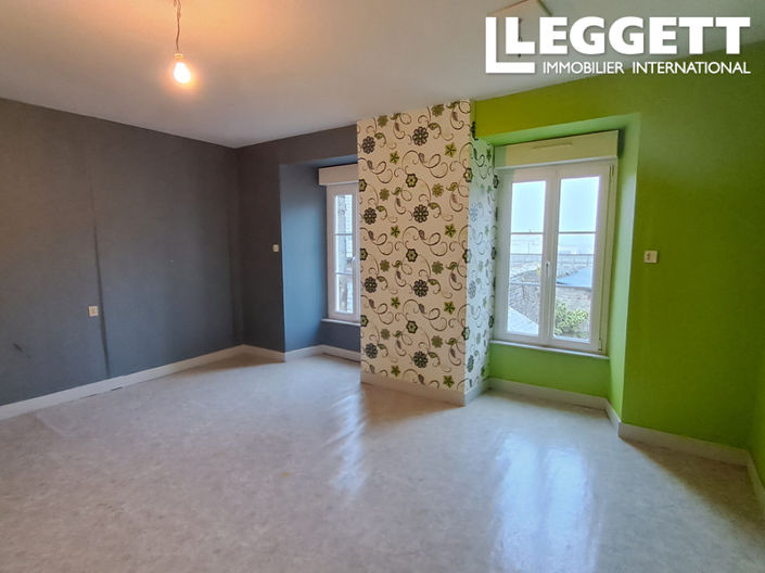 Image No.7-4 Bed House for sale