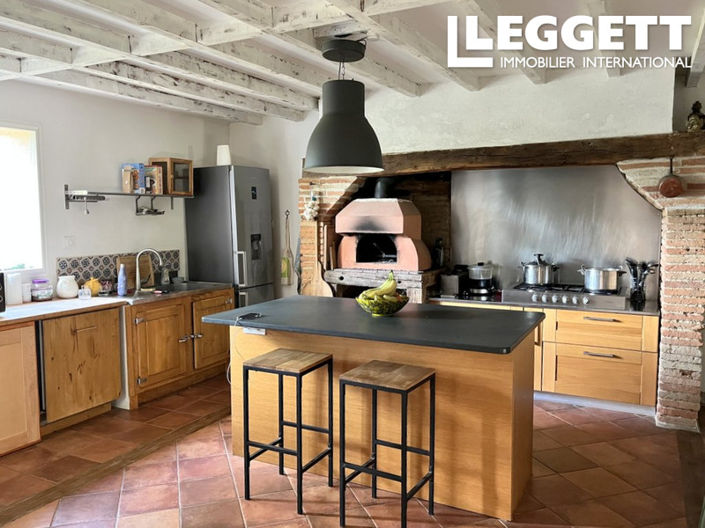 Image No.4-7 Bed House for sale