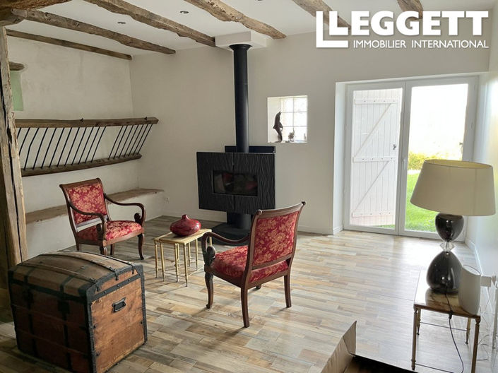 Image No.7-7 Bed House for sale