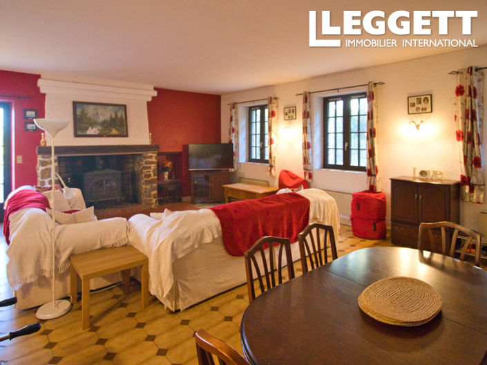 Image No.3-5 Bed House for sale