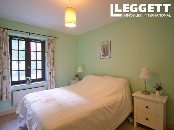 Image No.5-5 Bed House for sale