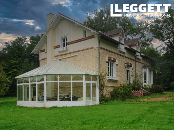 Image No.1-Maison de 5 chambres à vendre à Montargis