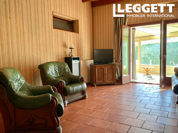 Image No.7-3 Bed House for sale