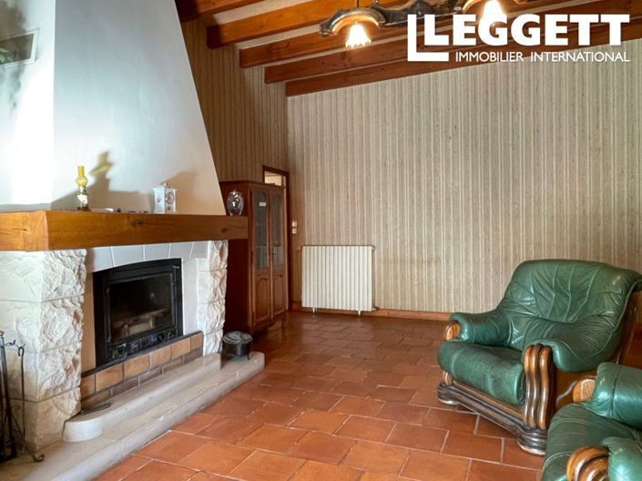 Image No.8-3 Bed House for sale