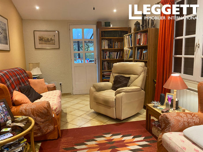 Image No.5-3 Bed House for sale