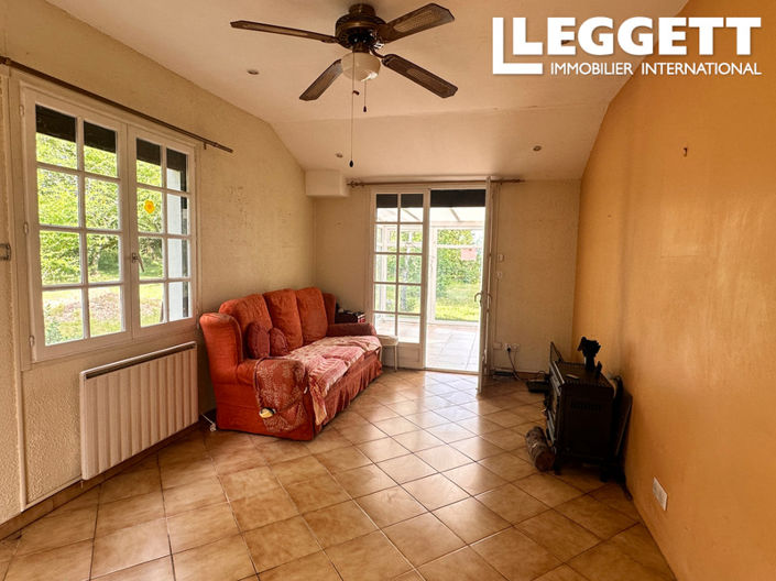 Image No.6-3 Bed House for sale