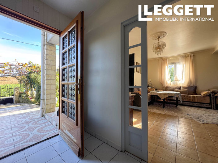 Image No.4-5 Bed House for sale