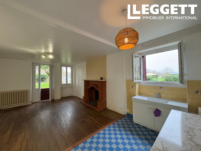 Image No.2-House for sale